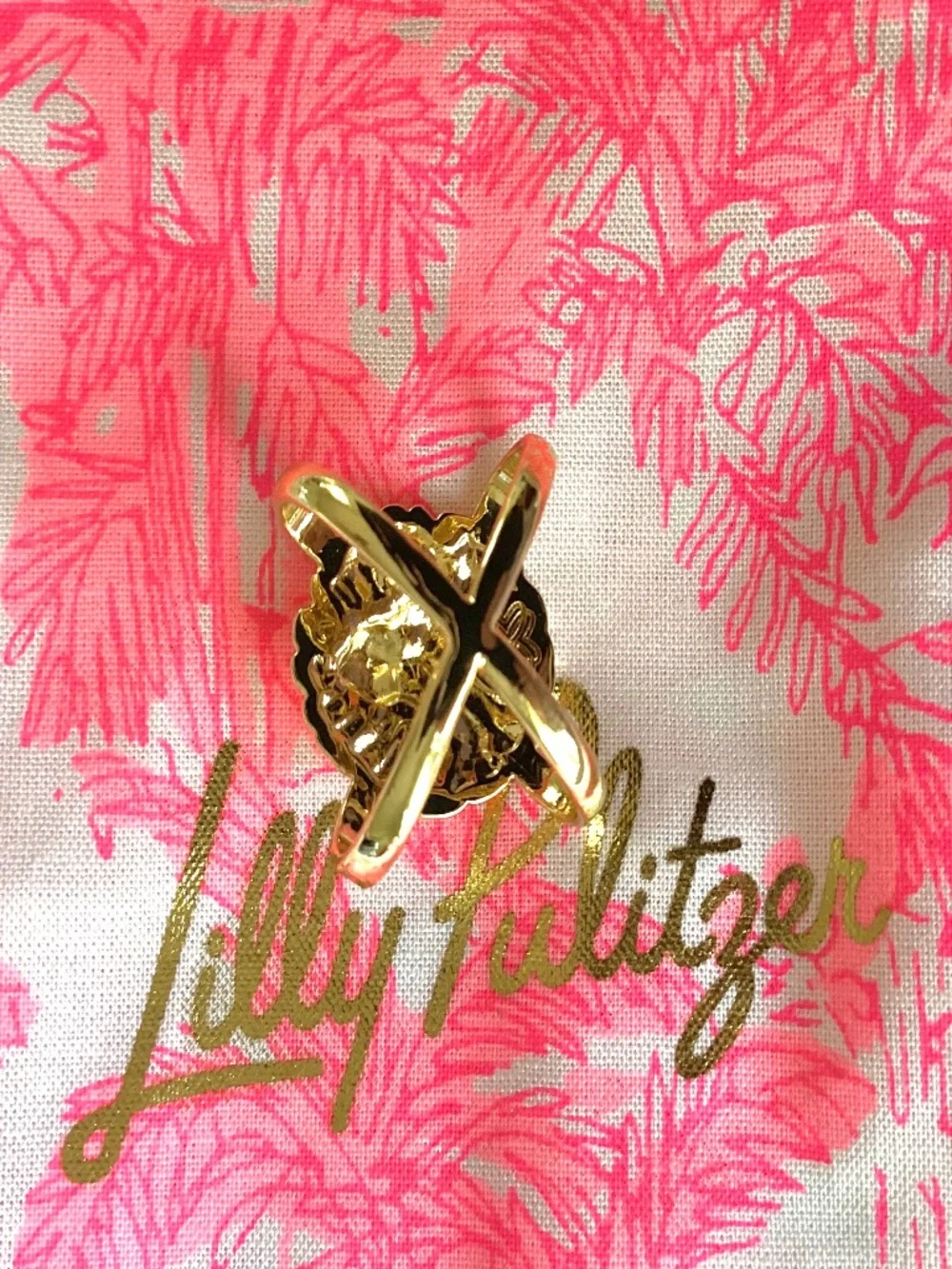 Lilly Pulitzer Lion Scarf Slider Ring.  Gold Tone Metal.  NWT